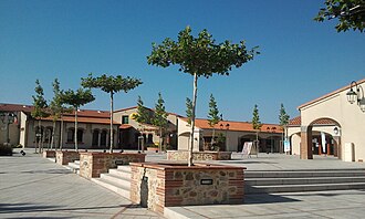 discover the latest commerce developments in saint-jean-pla-de-corts, highlighting new business opportunities, infrastructure improvements, and economic growth in the region.